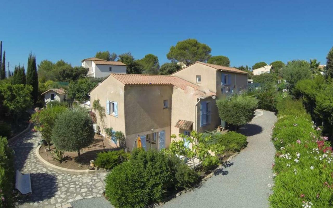 Entre Mer et Estérel Roquebrune-sur Argens Esterno foto